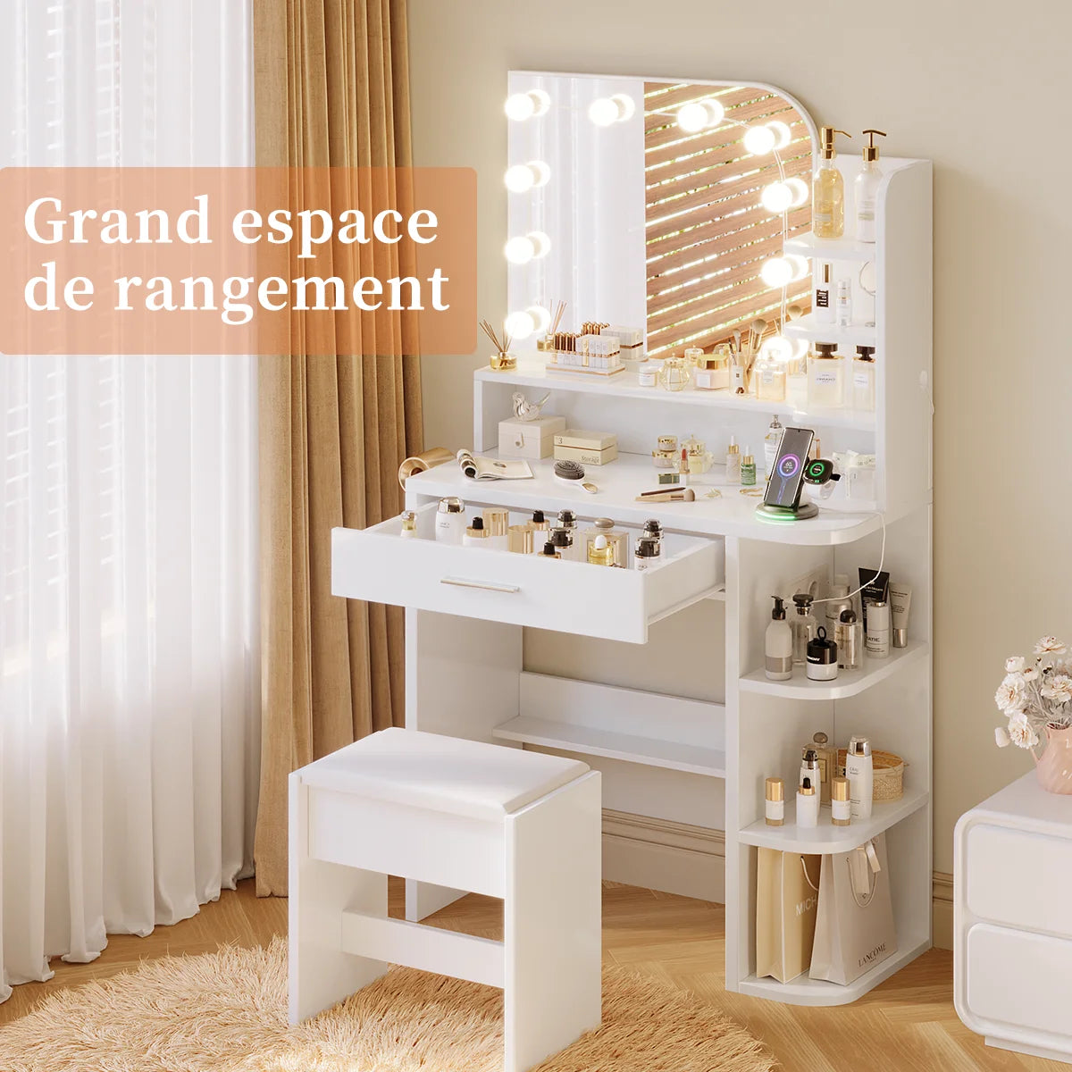 Coiffeuse Margot — compacte, miroir à ampoules, prises et tabouret – vue 3